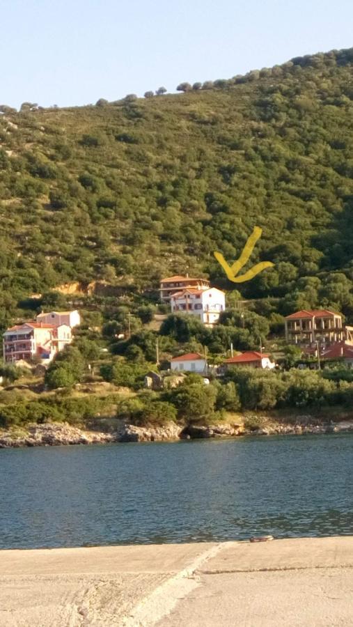 Christina'S Loft Διαμέρισμα Αγία Ευφημία Εξωτερικό φωτογραφία